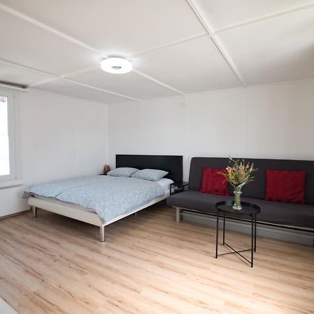 Lake Getaway Apartment With Private Entrance, Right On The Lake Constance Cycle Path, Barbecue Area, Free Wifi, Netflix And Free Bikes Salmsach Exterior foto