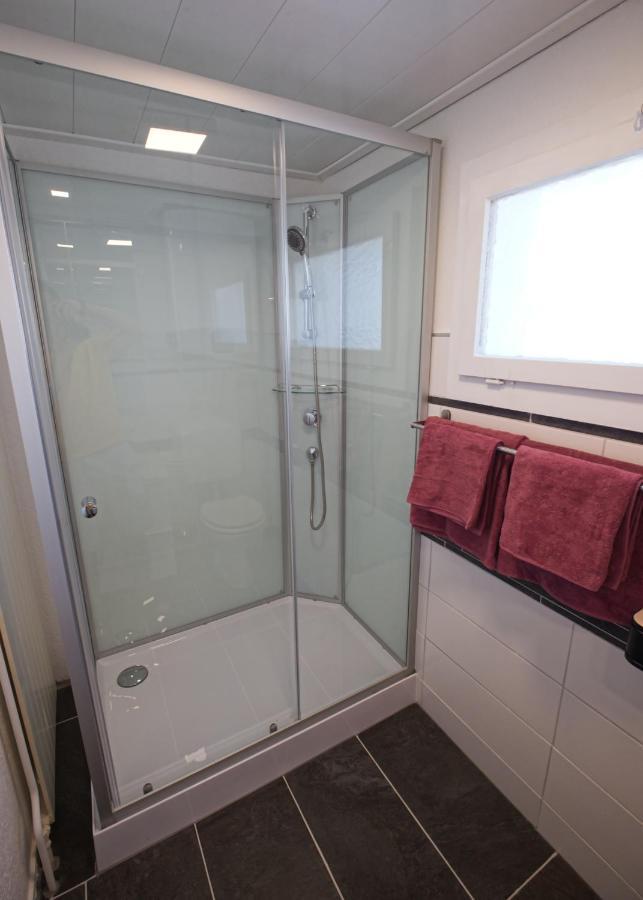Lake Getaway Apartment With Private Entrance, Right On The Lake Constance Cycle Path, Barbecue Area, Free Wifi, Netflix And Free Bikes Salmsach Exterior foto